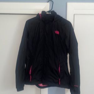 Women’s NorthFace Raincoat